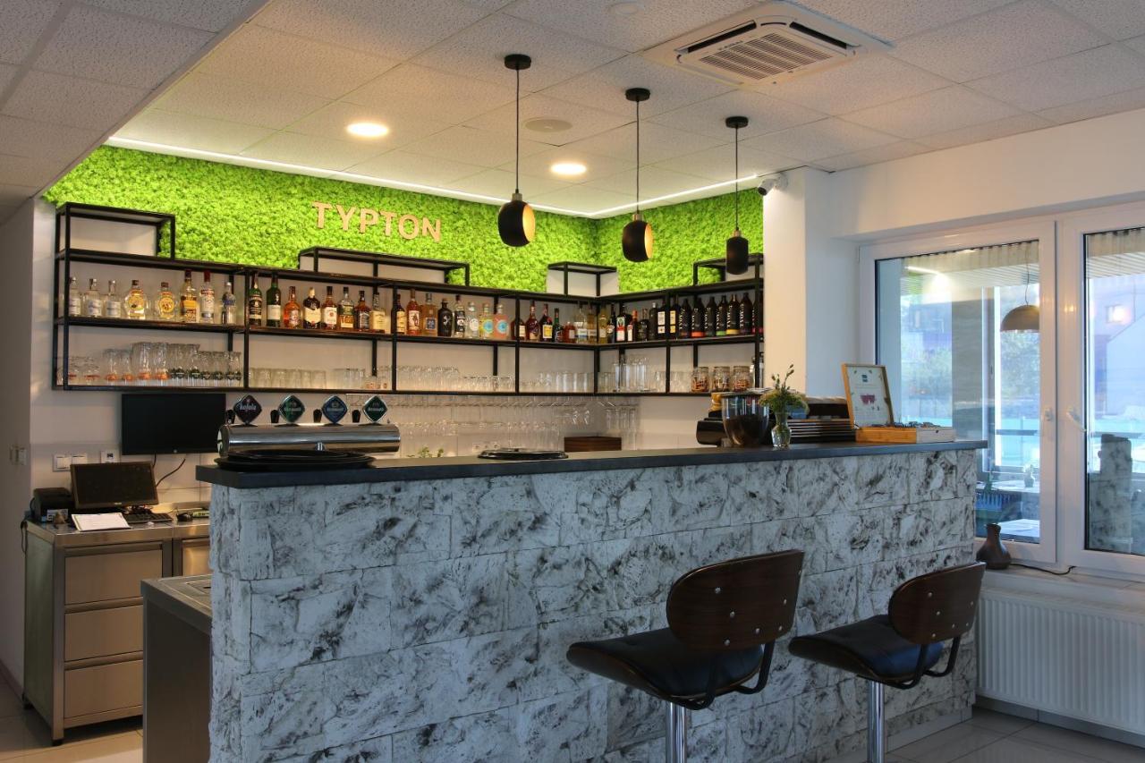 Typton Hotel&Spa Medzilaborce Dış mekan fotoğraf