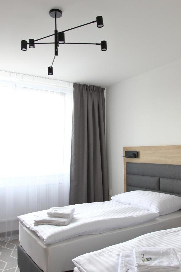 Typton Hotel&Spa Medzilaborce Dış mekan fotoğraf