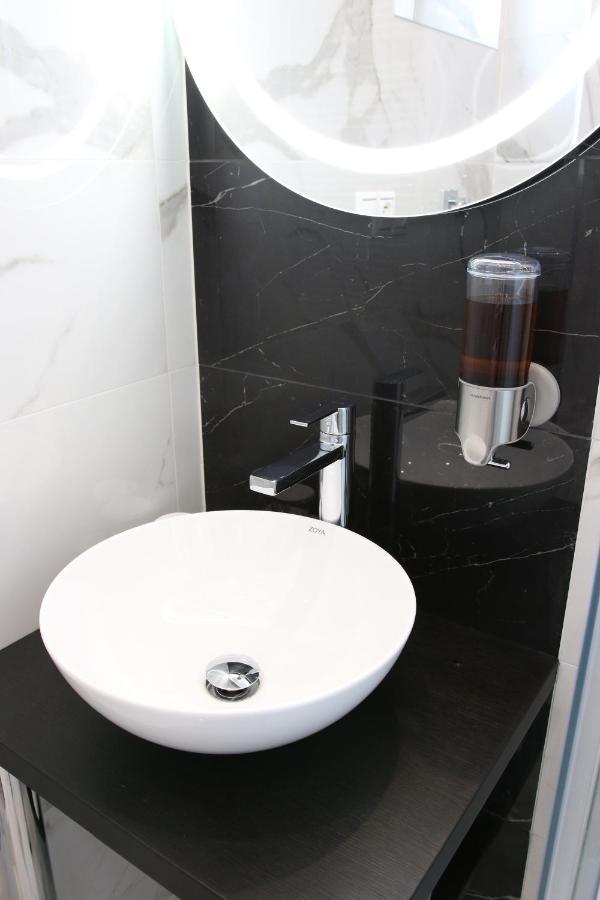 Typton Hotel&Spa Medzilaborce Dış mekan fotoğraf