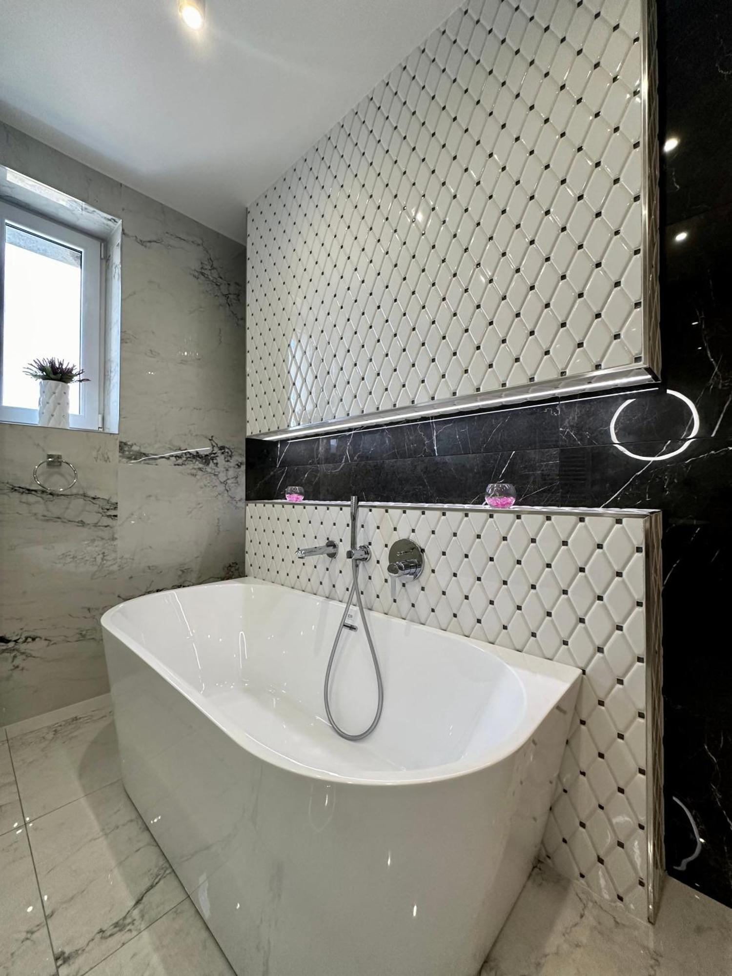 Typton Hotel&Spa Medzilaborce Dış mekan fotoğraf